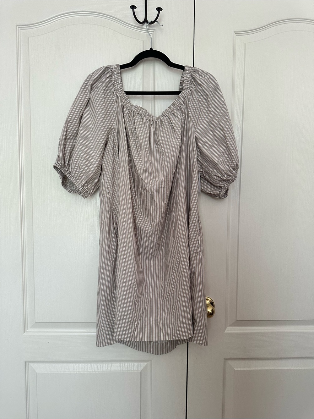 Old Navy Striped Off The Shoulder Dress in Light Taupe and White